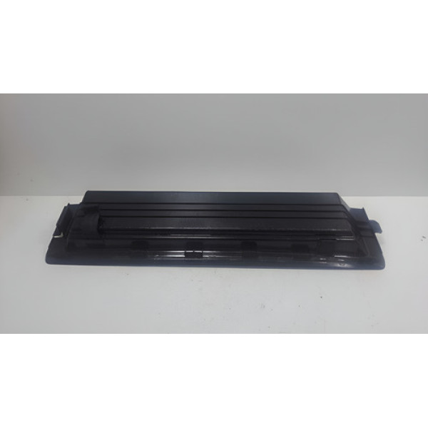 Acabamento Traseiro Suporte Triângulo Hyundai Hb20 12/18  Preto