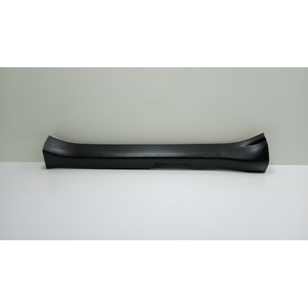 Soleira Dianteira Direita Toyota Corolla Cross 2.0 2022 Preto