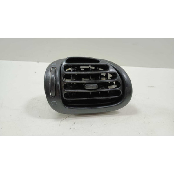 Difusor De Ar Lateral Esquerda Peugeot 206 1999/2010