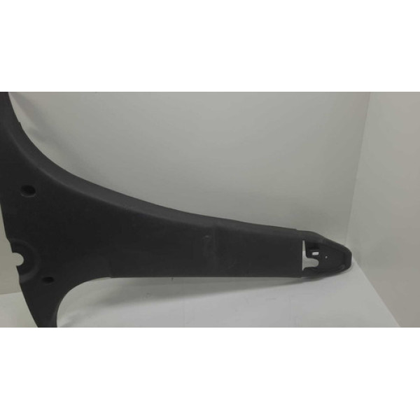 Acabamento Coluna Inferior Direita Renault Sandero 08 A 2014