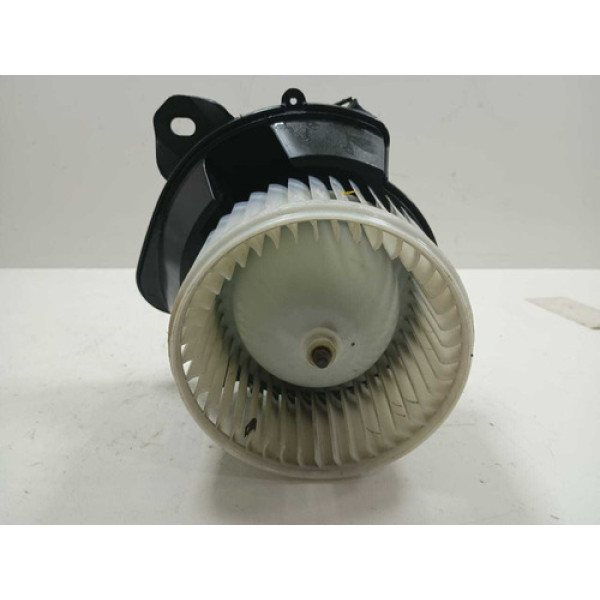 Punto Ventilador Interno Fiat Punto 2008 A 2016 Com Detalhe