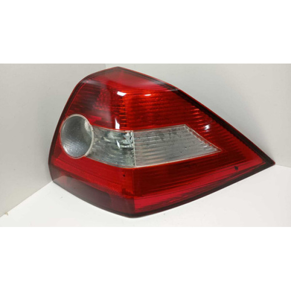 Lanterna Traseira Direita Renault Megane Sd Dyn 1.6 2006