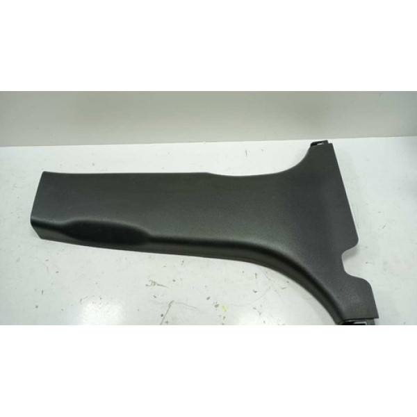 Moldura Coluna Direita Hyundai I30 2009/2012