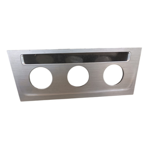 Moldura Central Prata Painel Golf Tsi 2015 5gm863041