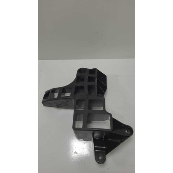 Guia Parachoque Tras Esquerd Renault Sandero 2010