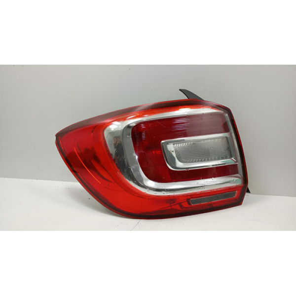 Lanterna Traseira Lado Esquerdo Renault Logan 1.0 3cc 2017 Esquerdo/motorista Vermelho