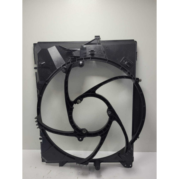 Defletor De Ventoinha Bmw 325i 2.0 2007