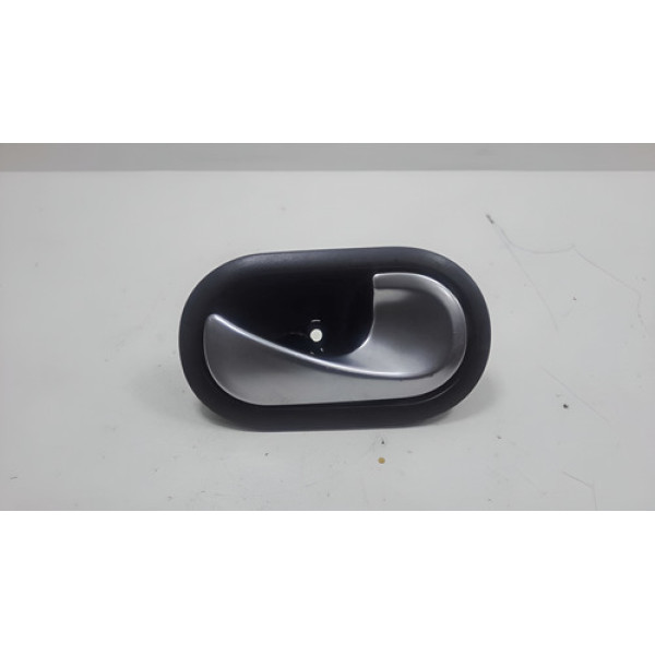  Renault Megane Sd2006 Dyn 1.6 Maçaneta  Direita  2006a 2012 Prata Dianteira