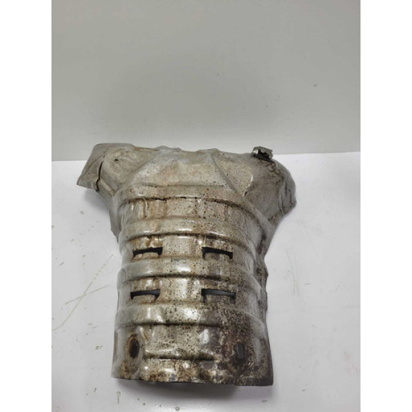 Defletor Calor Protetor Escapamento Chevrolet Cobalt 2014