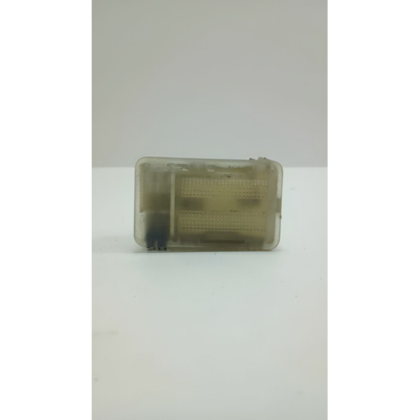 Luz De Cortesia Porta Malas Fiat Palio 2013 Á 2017