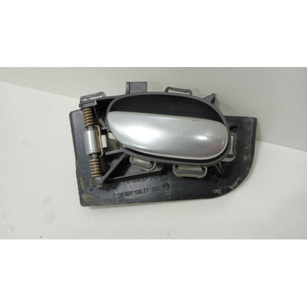 Maçaneta Interna Lado Esquerdo Peugeot 207 2009 2010