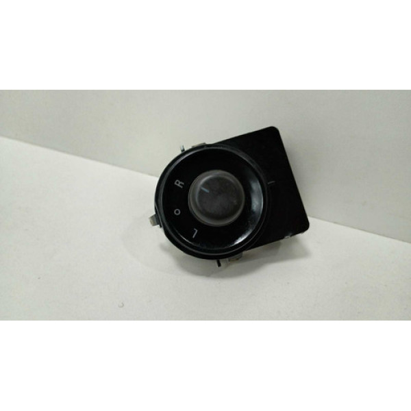 Botão Regulagem Retrovisor Chevrolet Tracker 2016