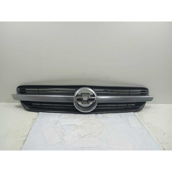Grade Dianteira Radiador Parachoque Astra 2003/11 93328723 