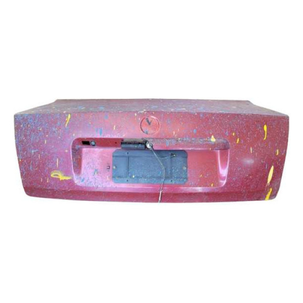 Tampa Porta Malas Volkwagen Polo Classic 1997 A 2002 Vermelho