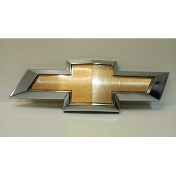 Emblema Para-choque Dianteiro Cruze 2011 2012 2013 2014