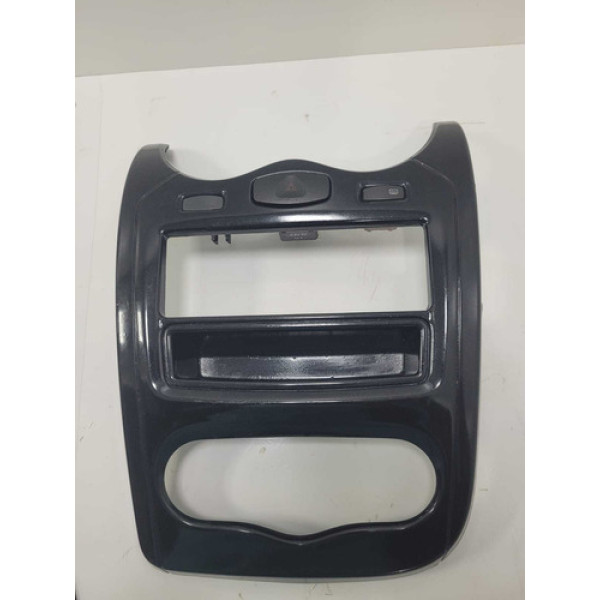 Moldura Cental Do Painel Renault Sandero 2014 2015  Preto