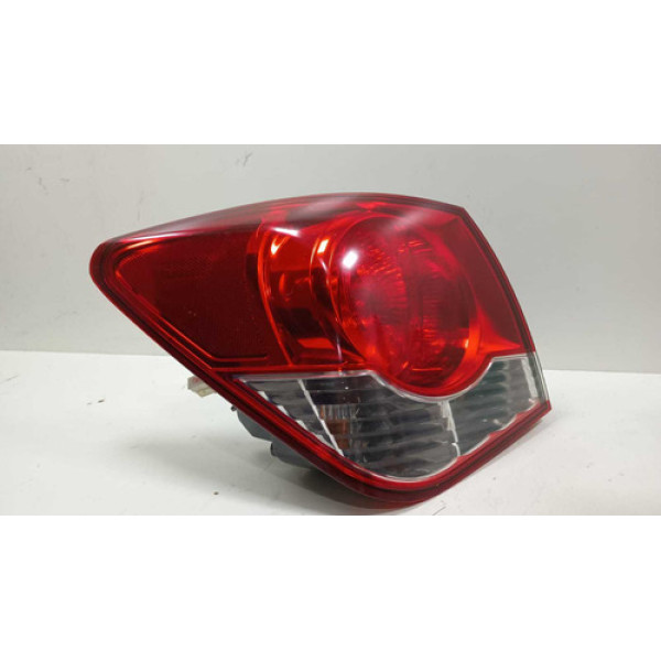 Lanterna Traseira Esquerda Chevrolet Cruze Lt 1.8 2013