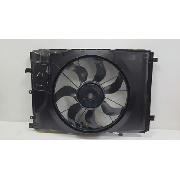 Defletor Ventoinha Mercedes A200 1.6 Aut 2016 (com Detalhe)