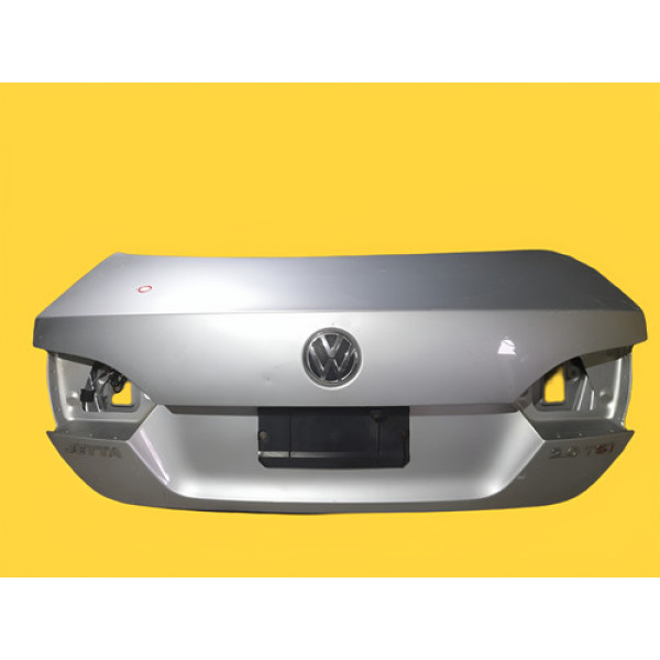 Tampa Porta Mala Volkswagen Jetta 2011/... 2.0 Tsi Prata