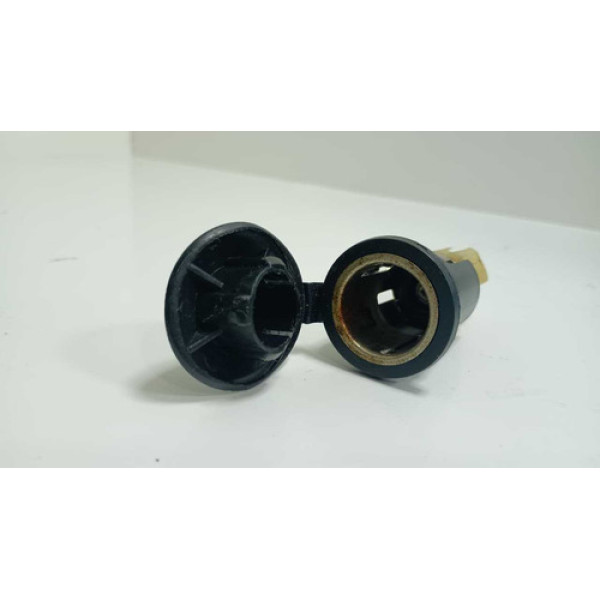 Tomada 12v Peugeot 206 Sw 2007 Preto
