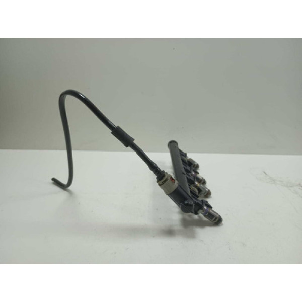Flauta Bico Injetor Fiat Strada 2011 A  2012 1.4 