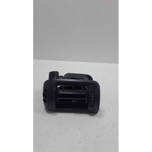 Difusor De Ar Esquerdo Renault Clio 2000 A 2005 95095310 
