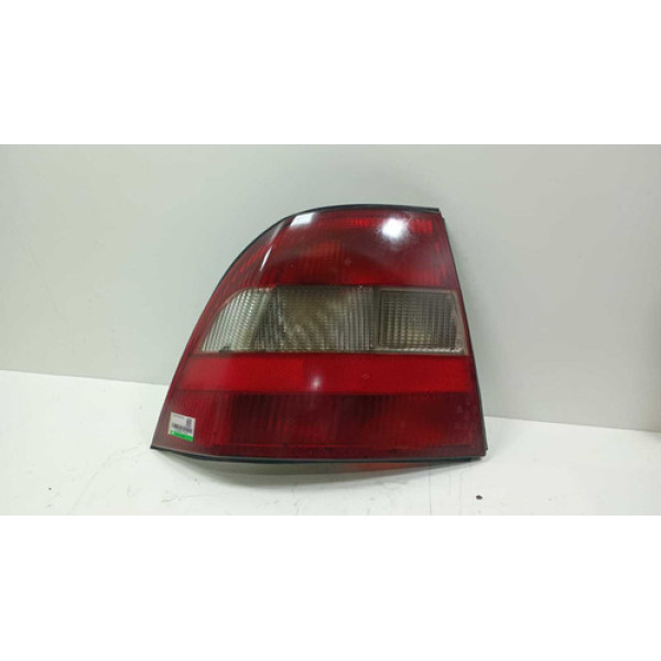 Lanterna Traseira Esquerda Chevrolet Vectra Gl 2.0 1997