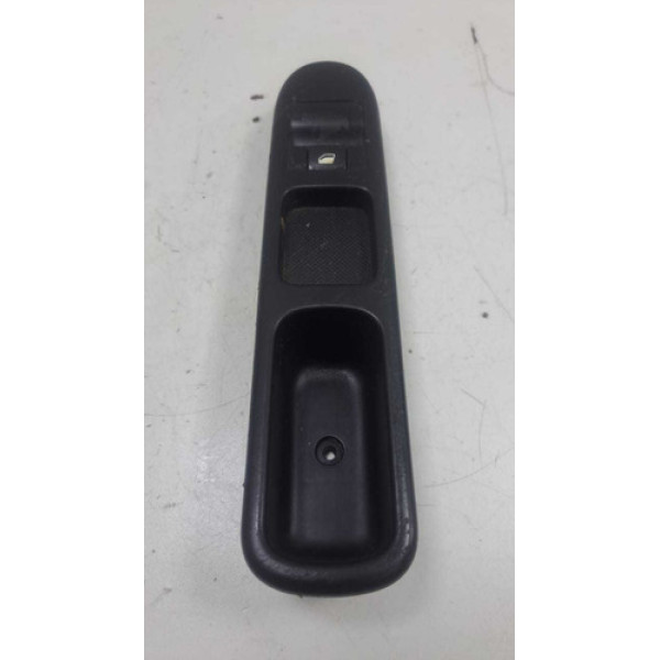 Moldura Botão Vidro Dianteiro Direito Peugeot 307 2003 2004 