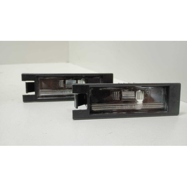 Lanterna Luz De Placa Fiat Palio 2012 2013 2014 2015..2017