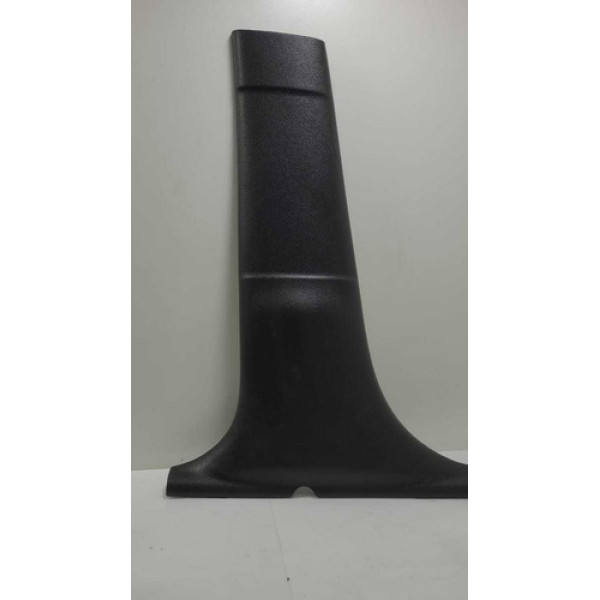 Moldura Coluna Central Esquerda  Volkswagen Gol Voyage 2010