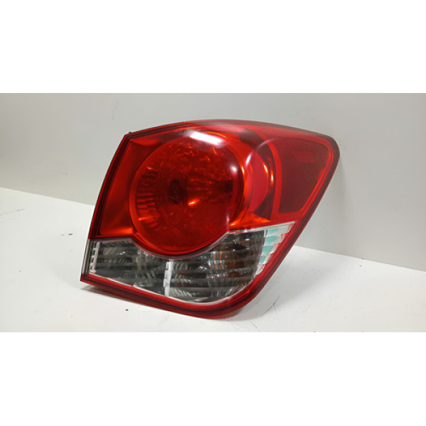 Lanterna Traseira Direita Chevrolet Cruze Lt 1.8 2013 Vermelho Direito/passageiro