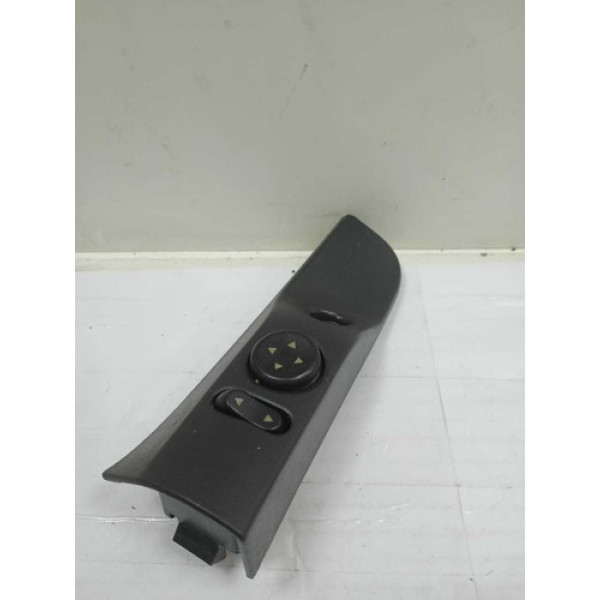 Acabamento C/ Botão Retrovisor Fiat Doblo 2011 2020 (usado)
