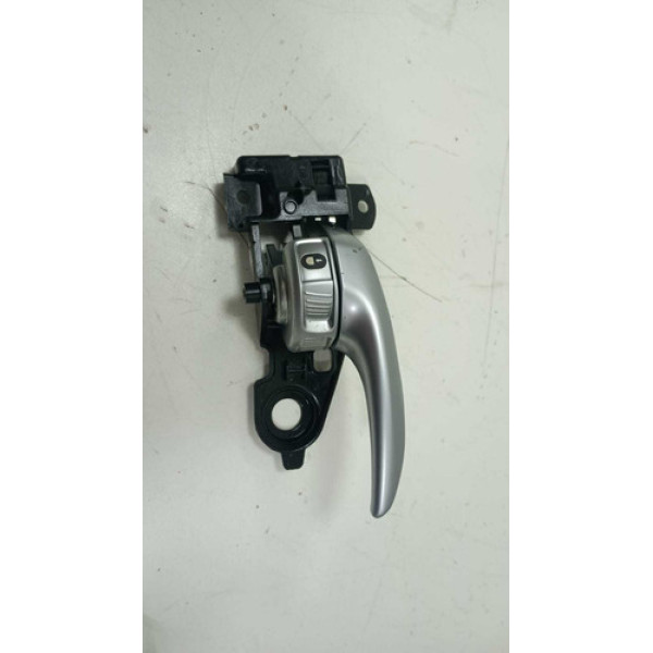 Maçaneta Interna Porta Dianteira Direita Fiat Toro 2.0 2017 Prateado Dianteira