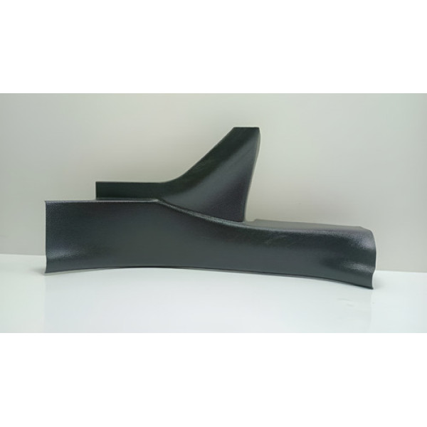 Soleira Porta Traseira Direita Toyota Corolla Cross 2022 Preto