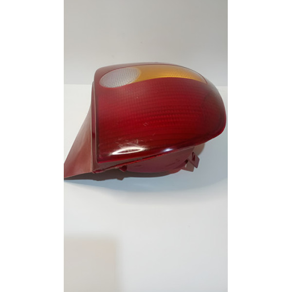 Lanterna Traseira Palio 1996 1997 1998 1999 2000 L/direito Direito/passageiro Vermelho