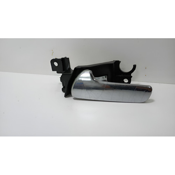 Maçaneta Interna Traseira Esquerda Chevrolet Astra 2000/2012 Prateado Traseira