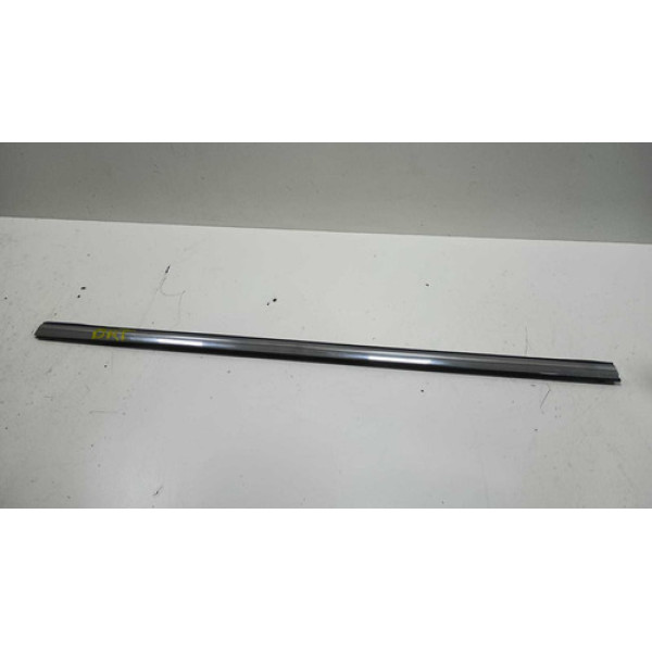 Friso Cromado Traseiro Direito Hyundai Azera 2008 Á 2011 Prateado