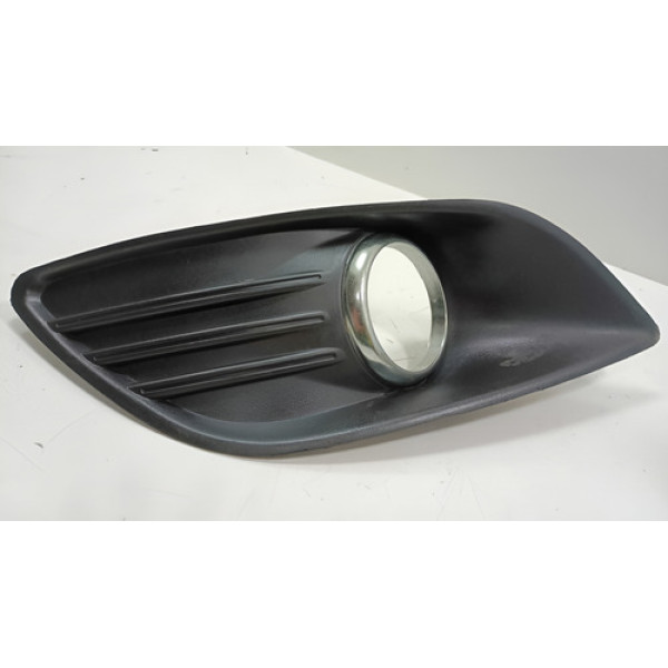 Moldura Farol De Milha Ford Focus Lado Esquerdo 2008/2012 Preto Esquerdo