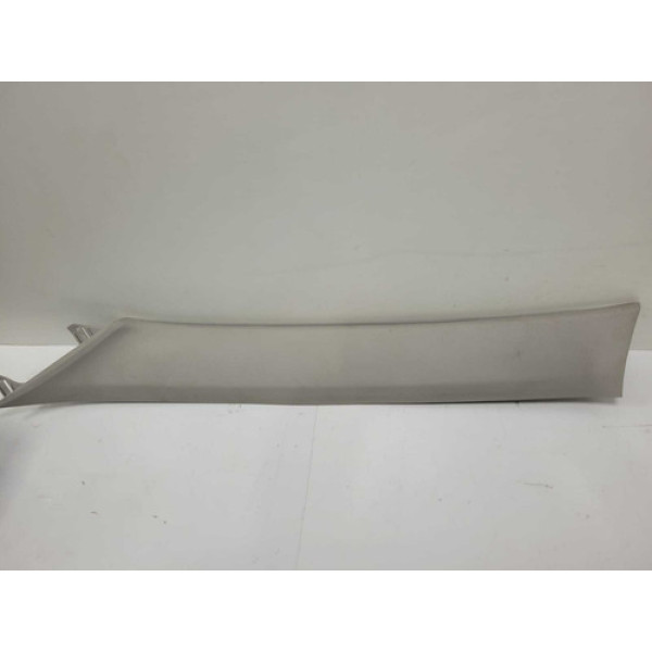 Acabamento Coluna Parabrisa L/e Renault Kwid 1.0 Zen 2019