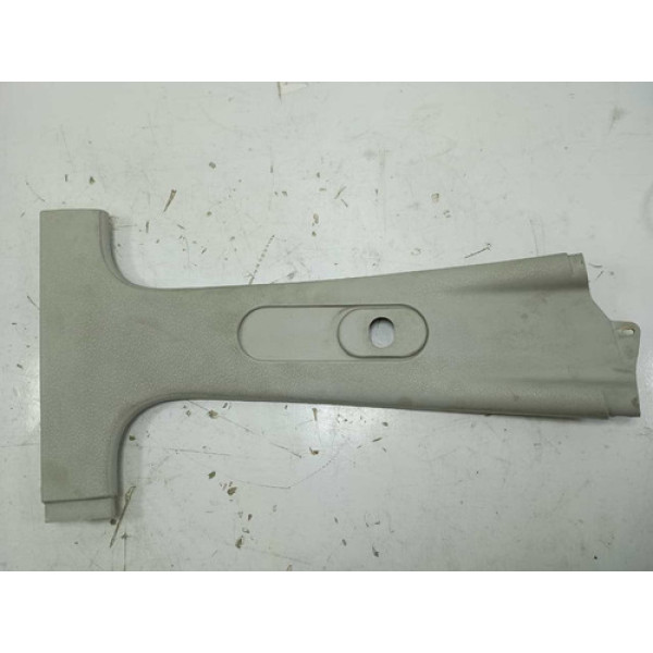 Moldura De Acabamento Coluna B S/d Volkswagen Fox 1.6 2010