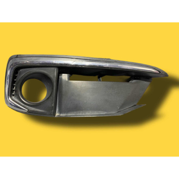 Grade Farol De Milha Civic Turing G10 Lado Direito (detalhe)