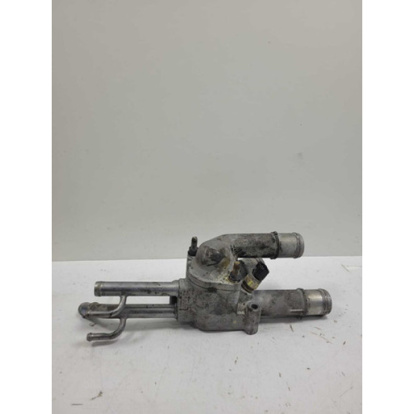 Carcaça Válvula Termostática Hyundai I30 2011/2012