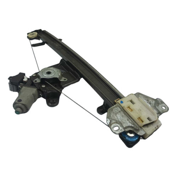 Máquina De Vidro Dianteira Direita Nissan Sentra 2014 A 2016