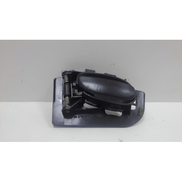 Maçaneta Interna Traseira Esquerda Peugeot 207 2009 A 2013  Preto Traseira