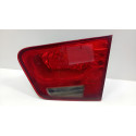Lanterna Tampa Traseira Kia Cerato 2009 2010 2011 2012 L/dir Direito/passageiro Vermelho