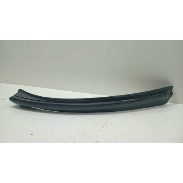 Borracha Externa Lateral Direita Chevrolet Vectra 1997 Preto