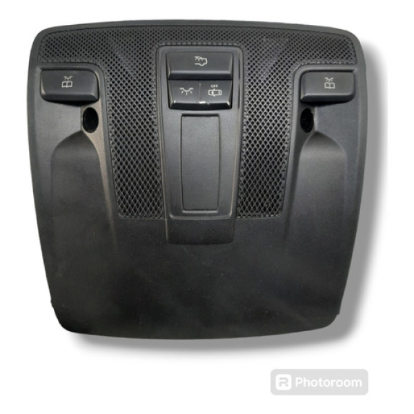 Luz De Teto / Cortesia Mercedes A200  2012 2013 2014