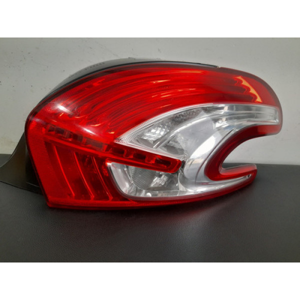 Lanterna Traseira Direita Peugeot 208 2013/... Com Led