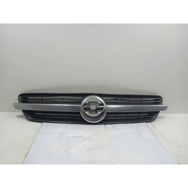 Grade Dianteira Radiador Parachoque Astra 2003/11 93328723  Fosco