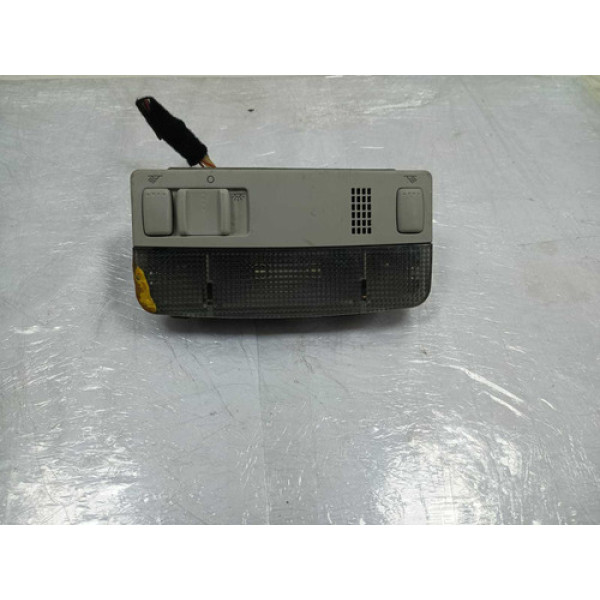 Luz Interna Teto Cortesia Golf 99 A 06 3b0947105